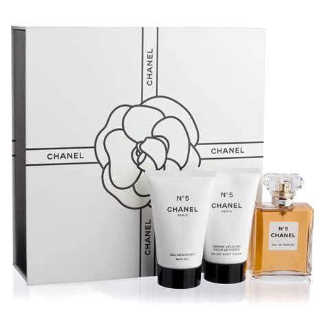 set chanel 5 perfume|chanel no 5 gift pack.